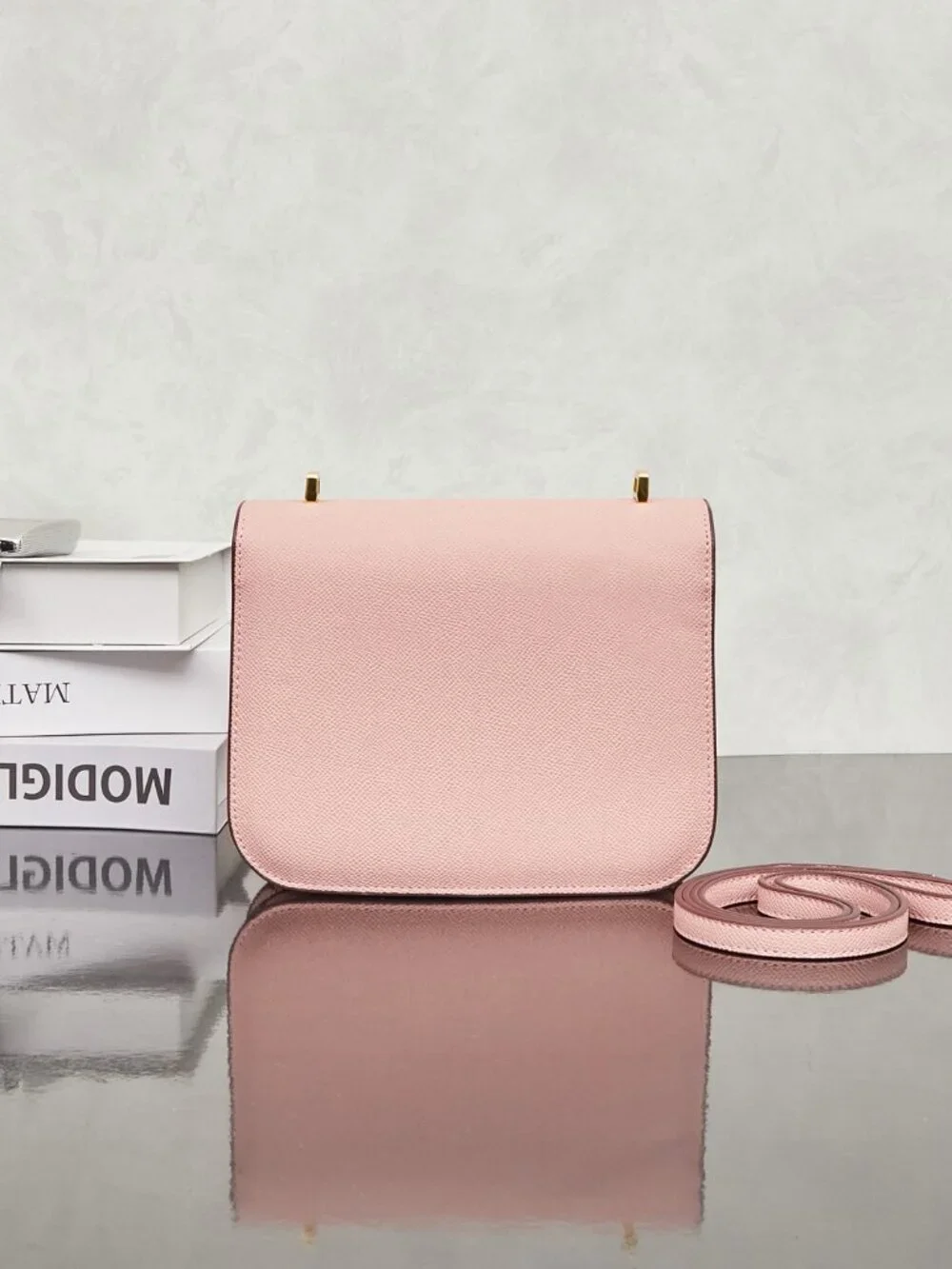 Classic Hermes Bags: A Stylish and Versatile Choice for Elegance